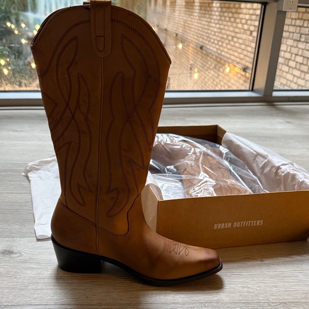 Urban Outfitters Tan Western Boots